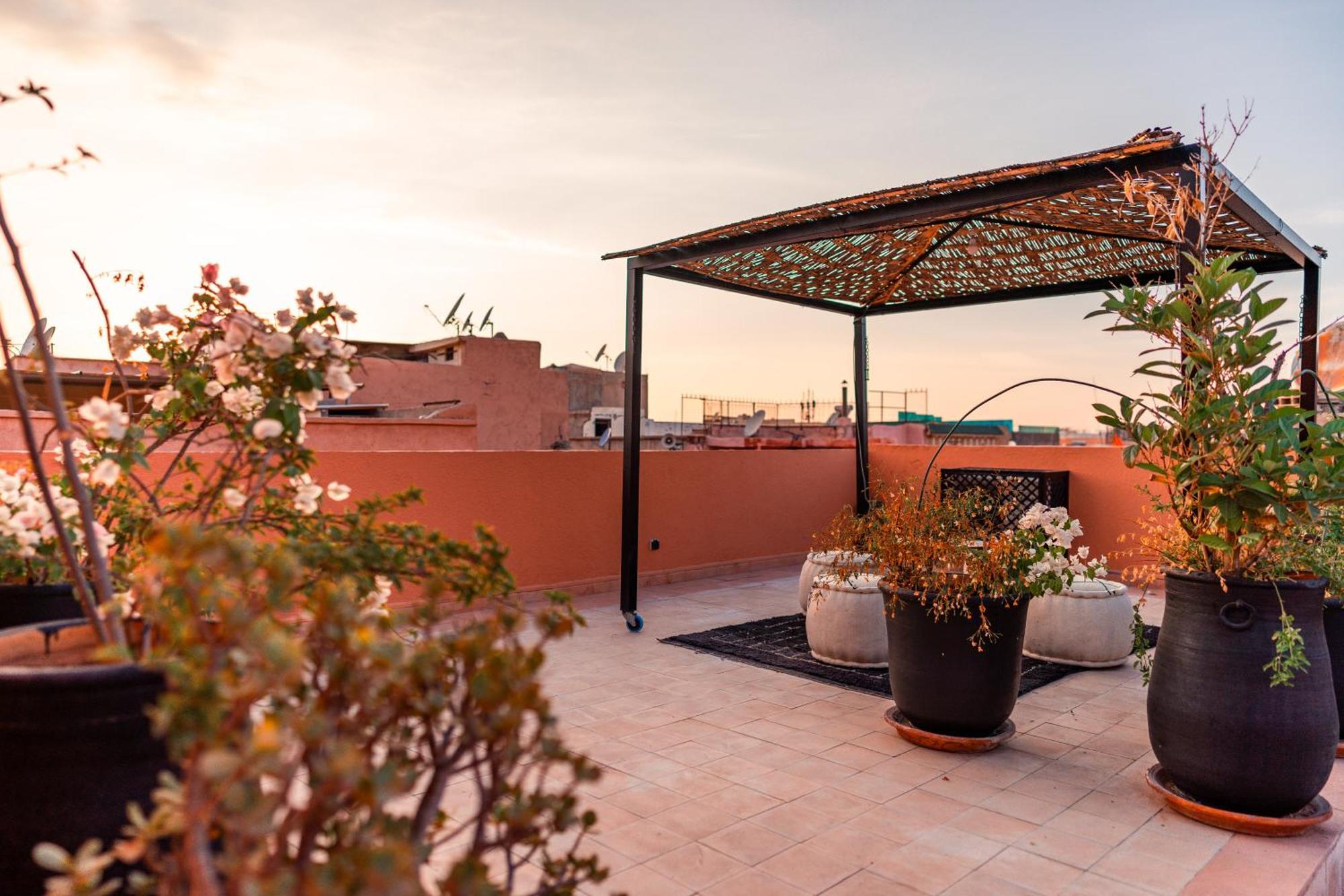 Riad L'Ecole Marrakesh Exterior photo