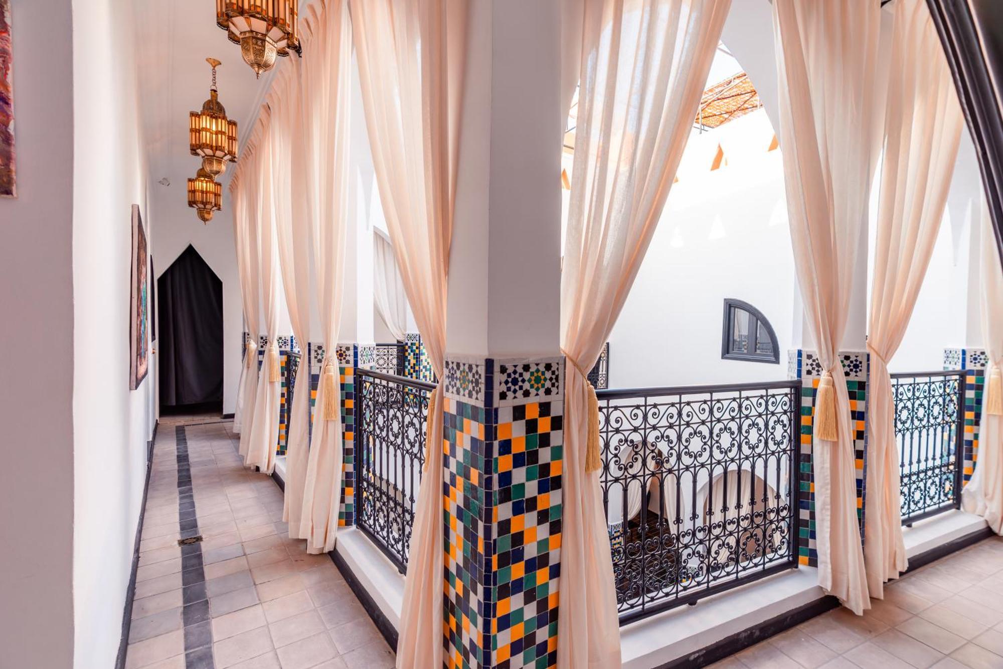 Riad L'Ecole Marrakesh Exterior photo