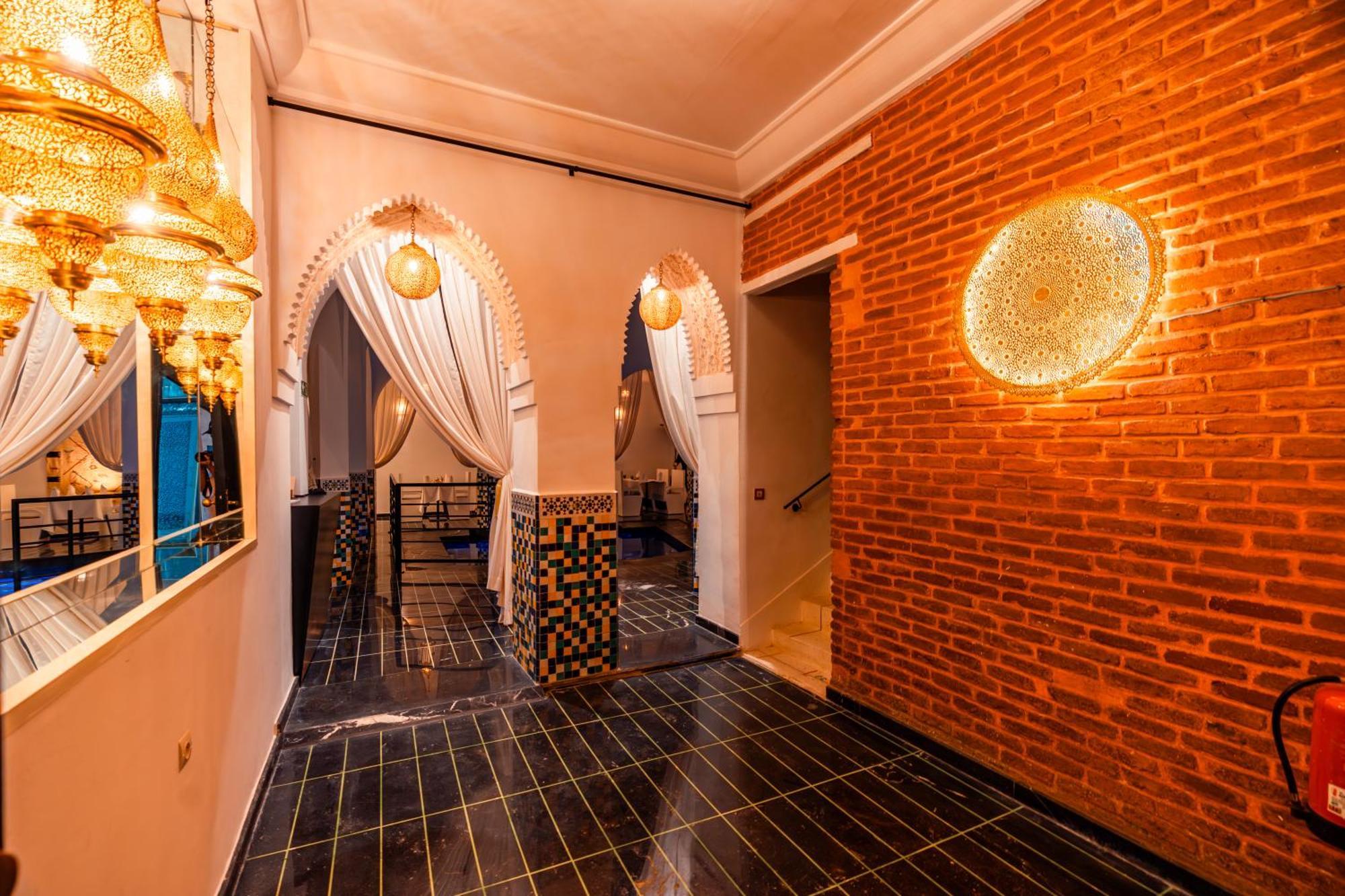 Riad L'Ecole Marrakesh Exterior photo